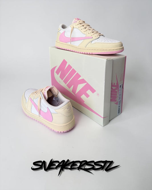 JORDAN 1 LOW TRAVIS SCOTT SHY PINK