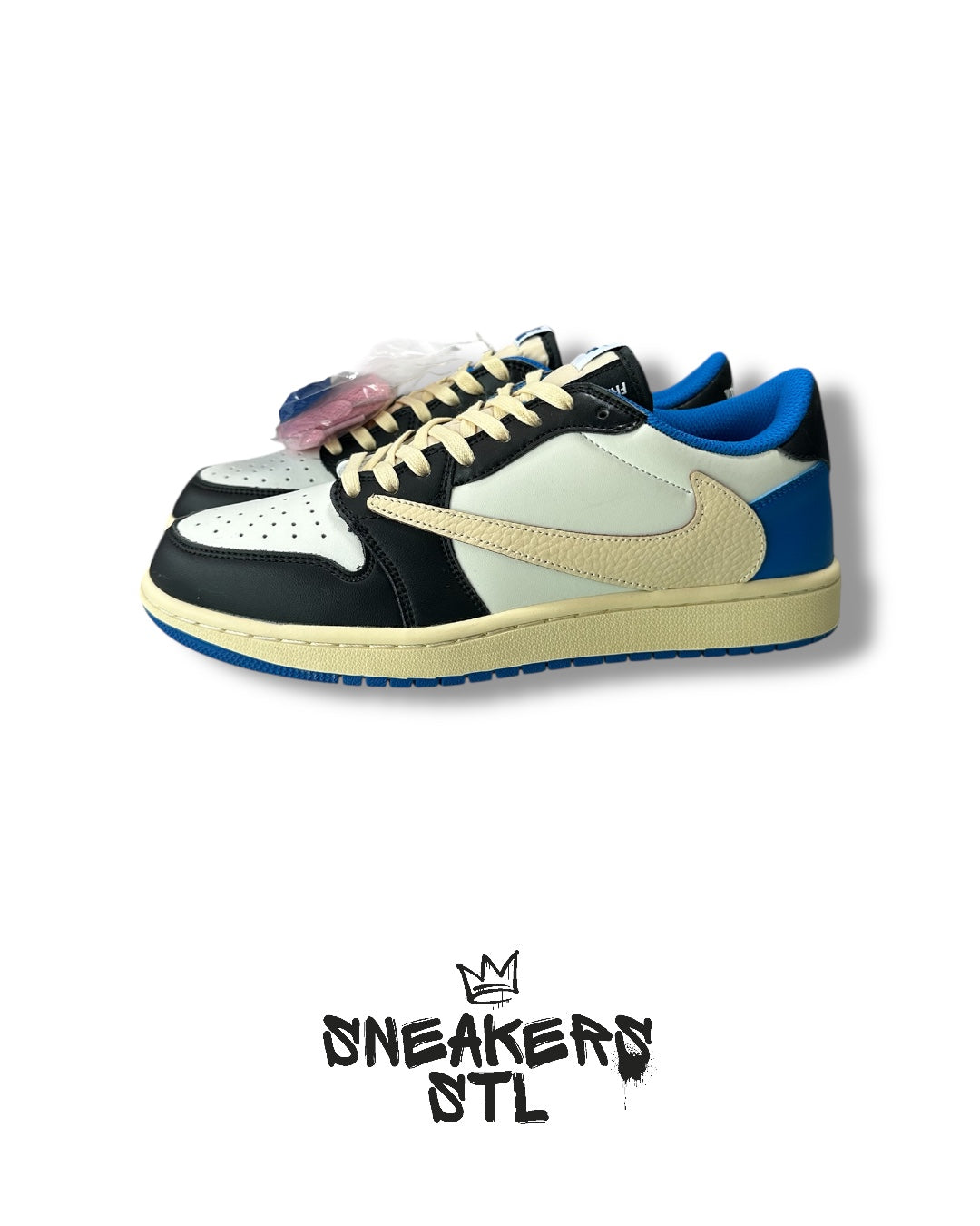 JORDAN 1 LOW TRAVIS SCOTT X FRAGMENT