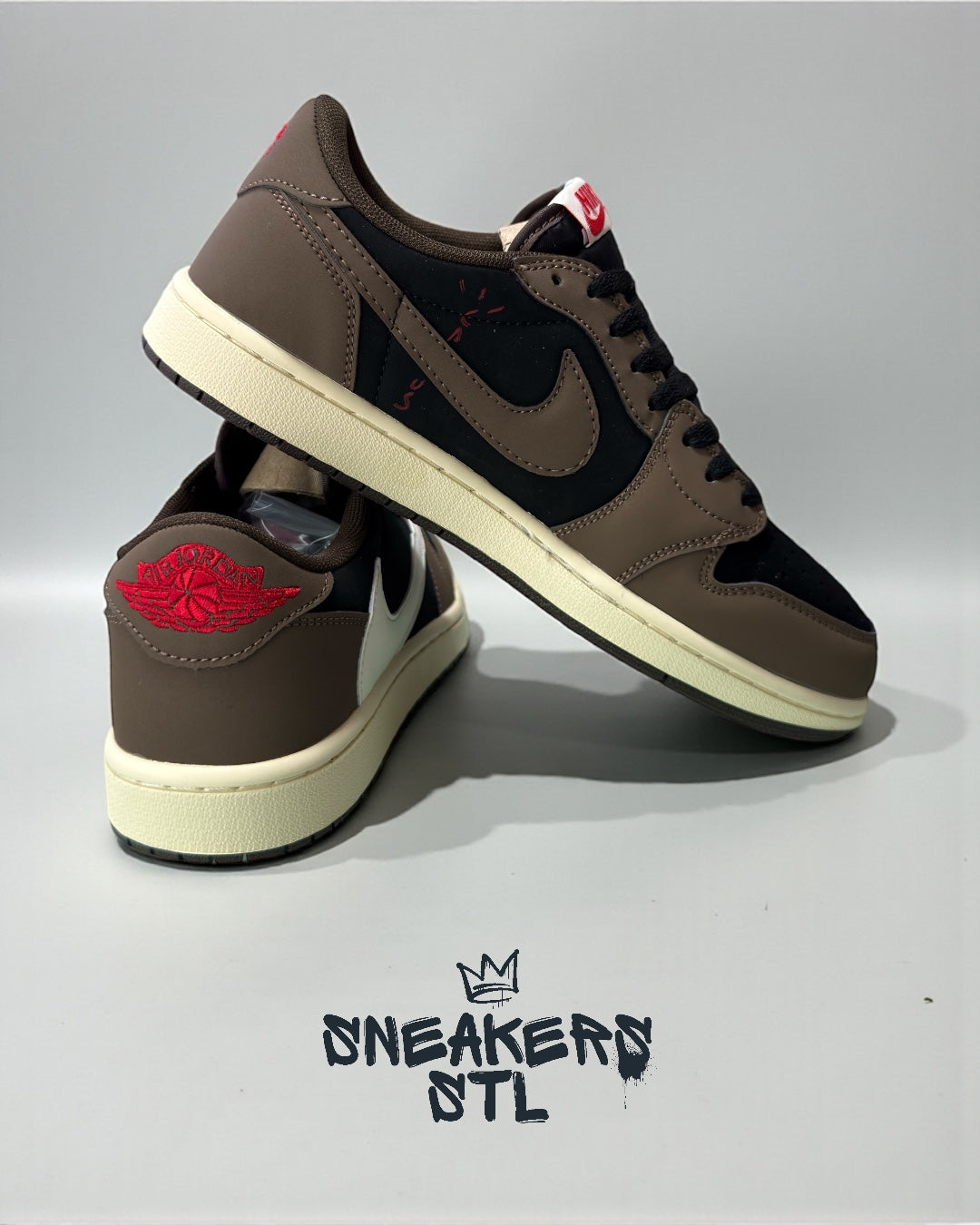 JORDAN 1 LOW X TRAVIS SCOTT MOCHA