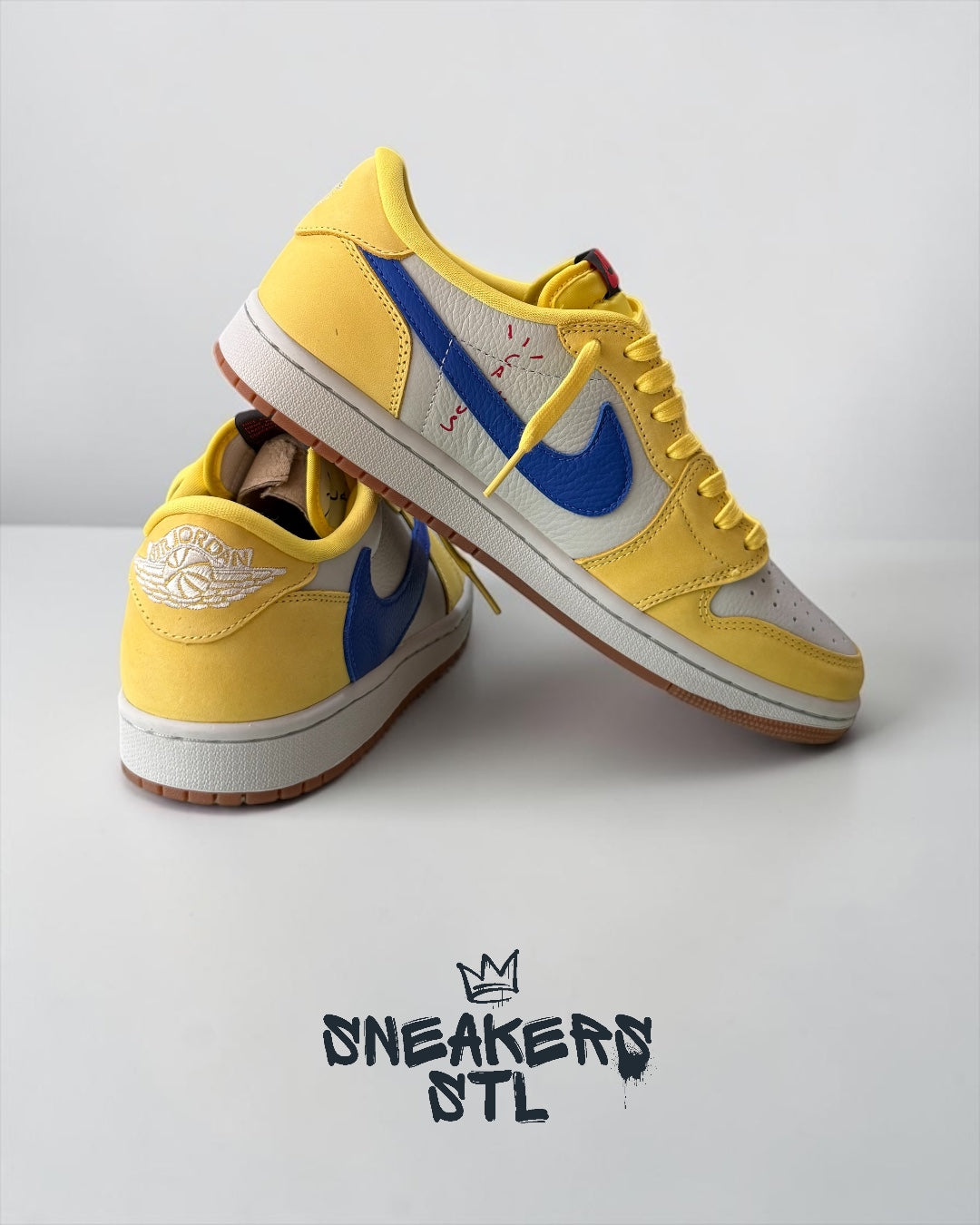 JORDAN 1 LOW TRAVIS SCOTT CANARY