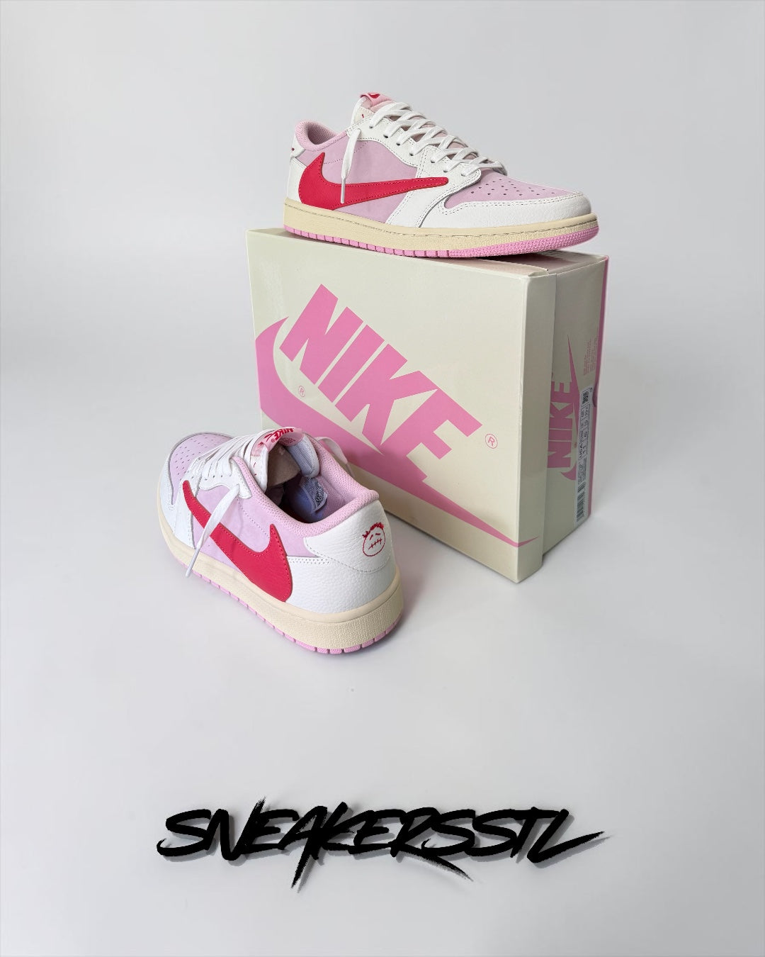 JORDAN 1 LOW TRAVIS SCOTT SAIL TROPICAL PINK