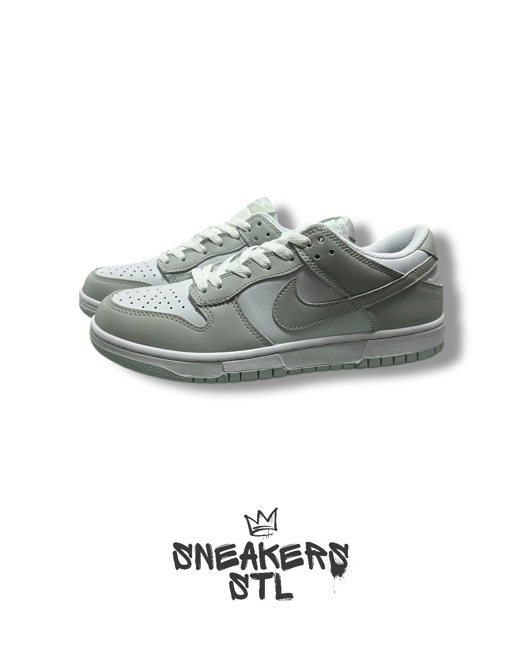 NIKE DUNK LOW GREY