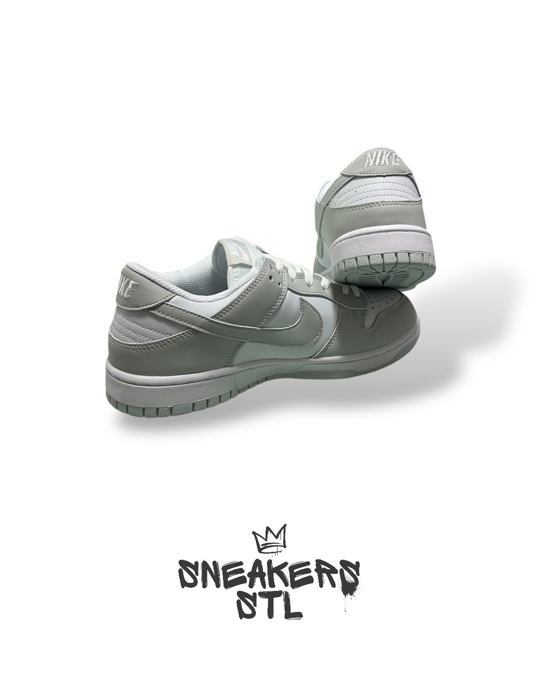 NIKE DUNK LOW GREY