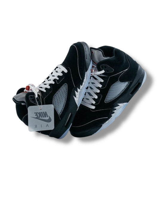 JORDAN 5 BLACK METALLIC REIMAGINED