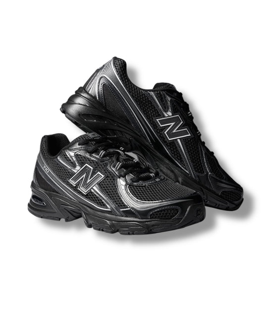 NEW BALANCE 740