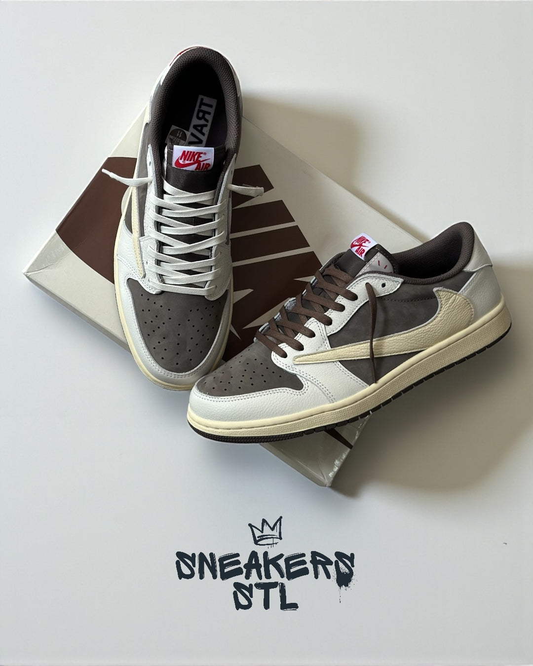 JORDAN 1 LOW TRAVIS SCOTT REVERSE MOCHA