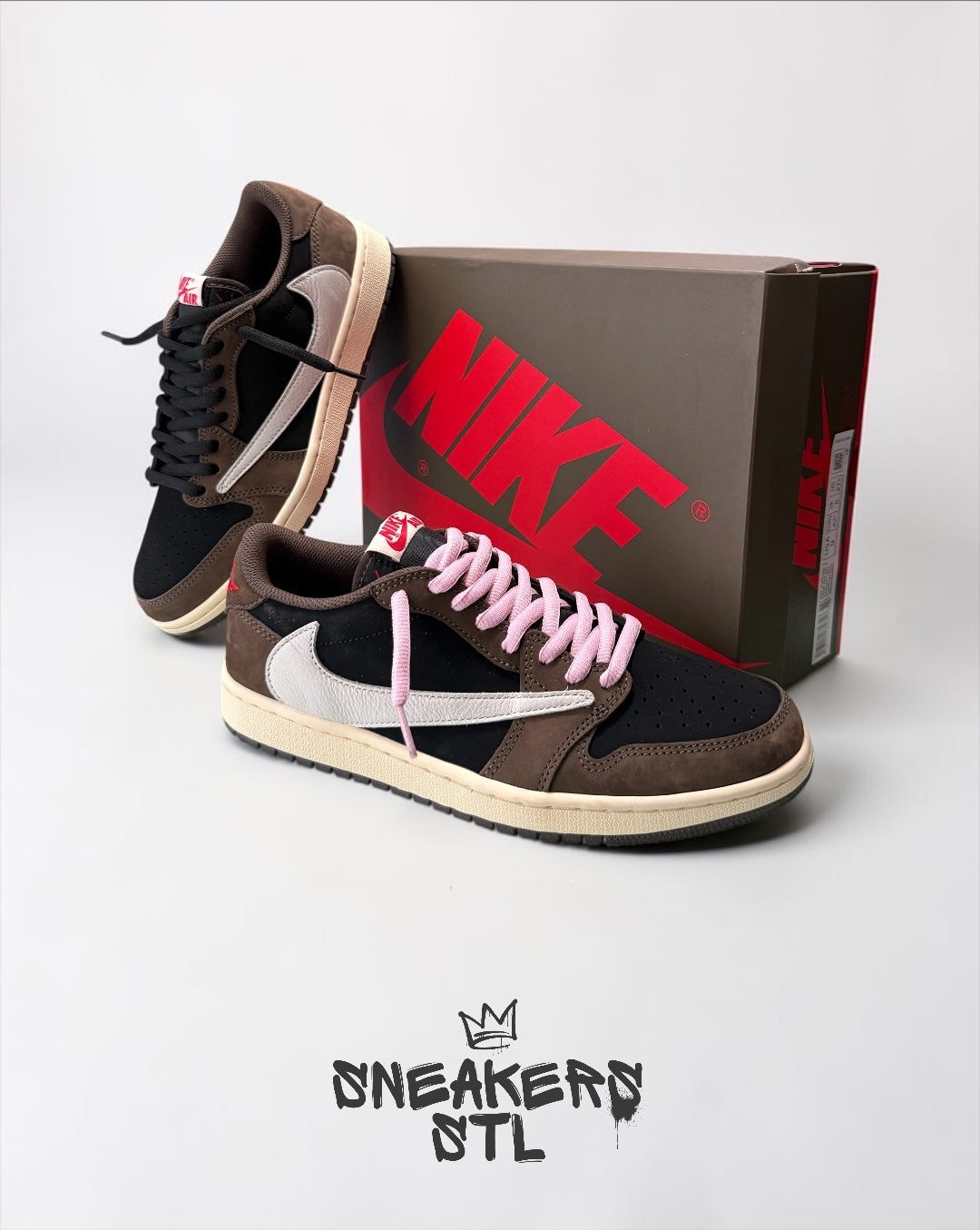 JORDAN 1 LOW X TRAVIS SCOTT MOCHA