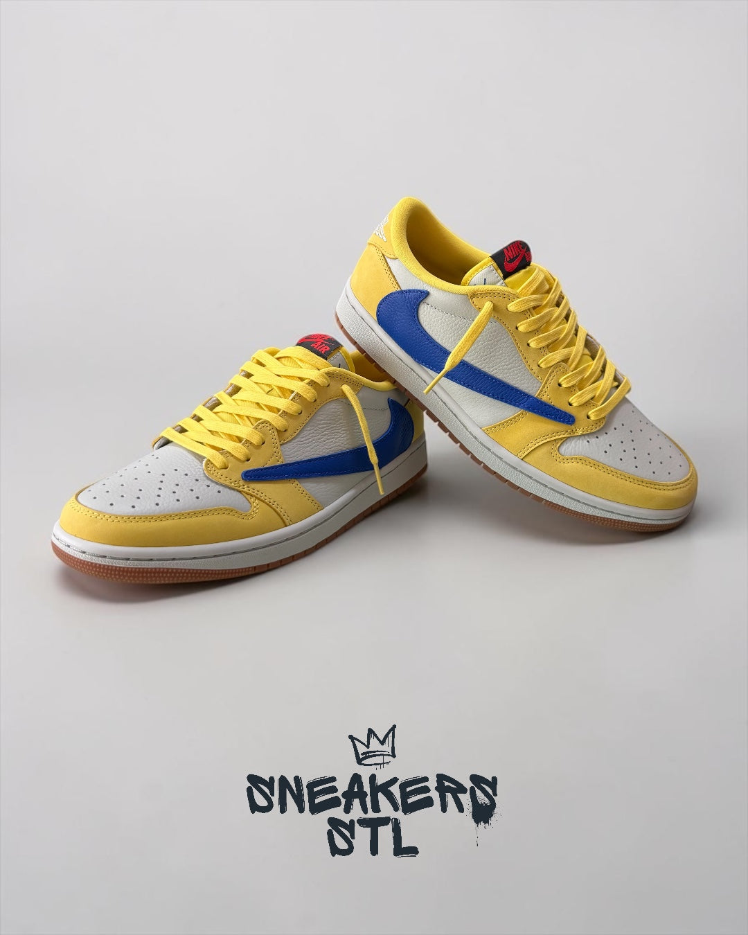 JORDAN 1 LOW TRAVIS SCOTT CANARY