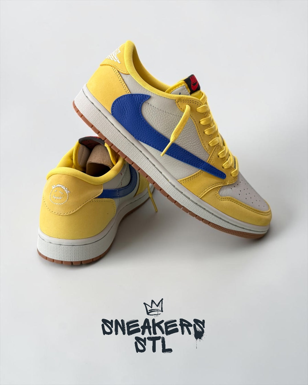 JORDAN 1 LOW TRAVIS SCOTT CANARY