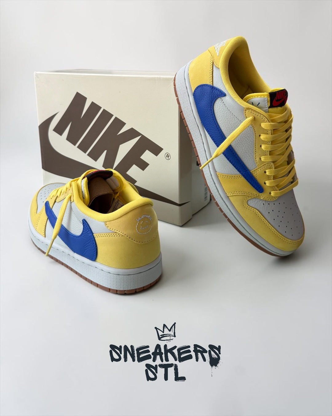 JORDAN 1 LOW TRAVIS SCOTT CANARY