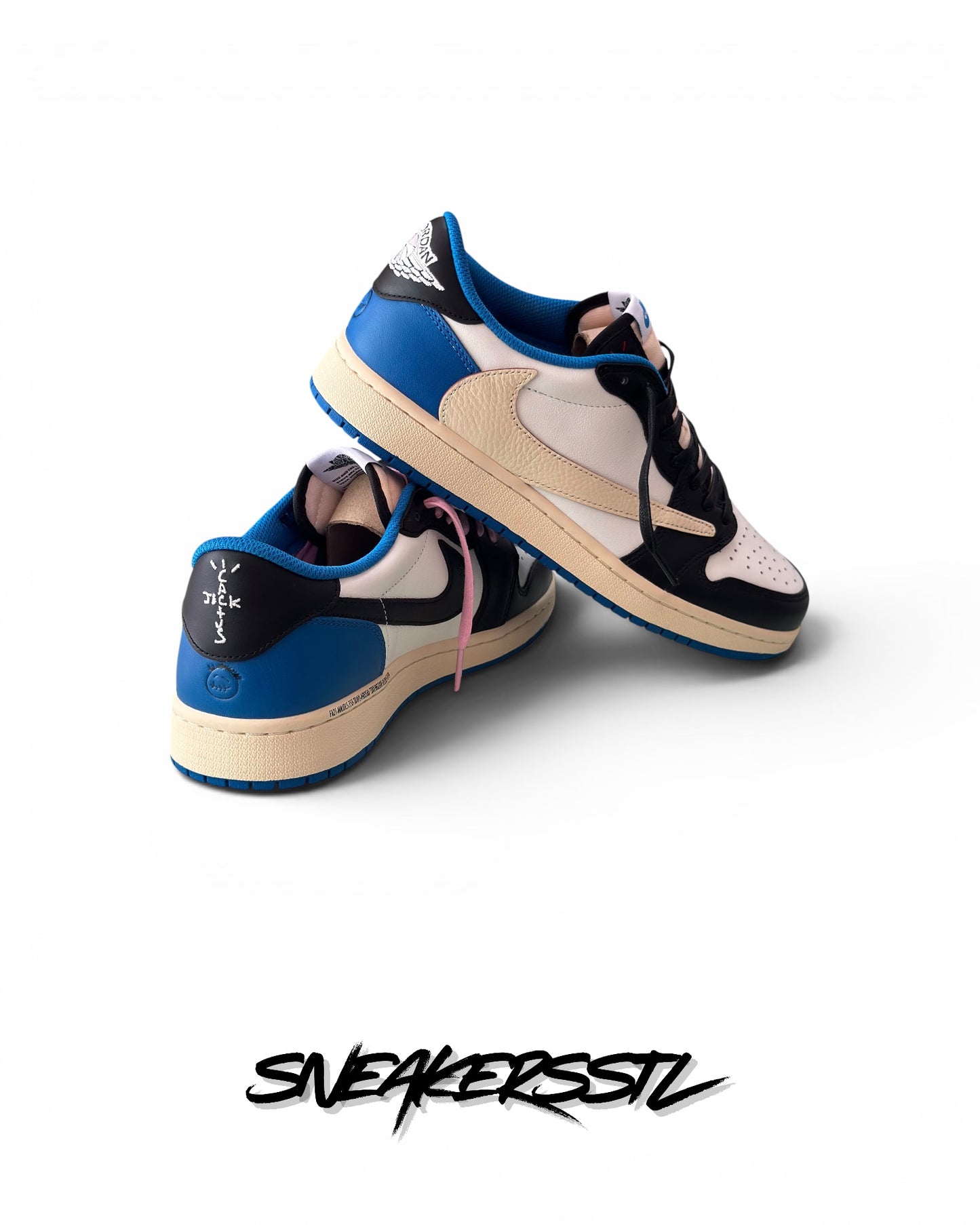 JORDAN 1 LOW TRAVIS SCOTT X FRAGMENT