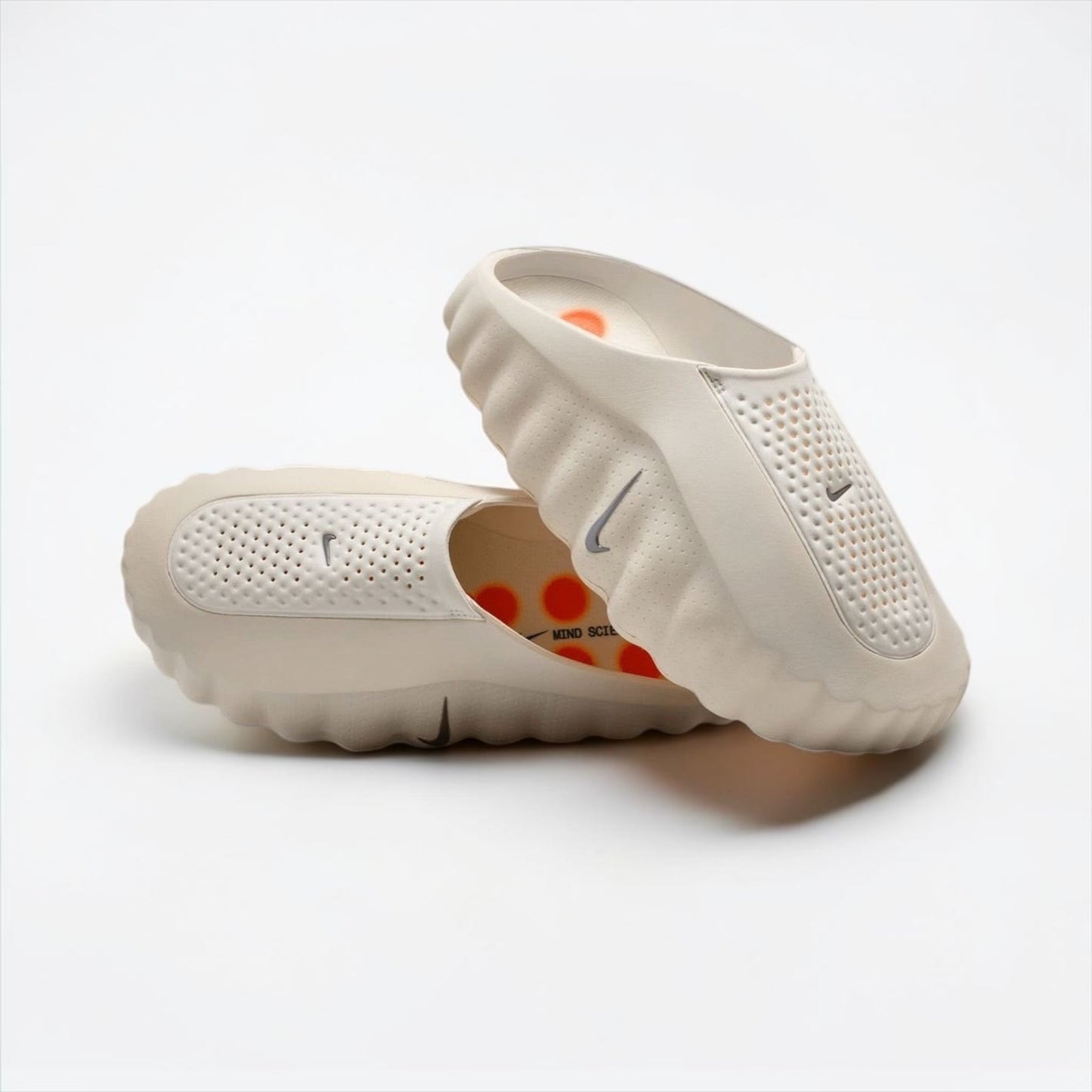 NIKE MIND 001