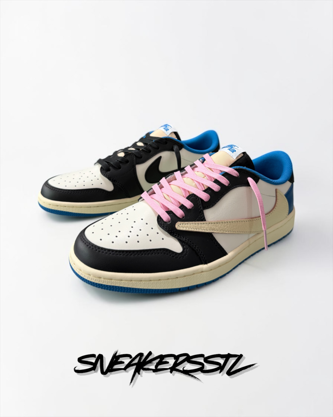 JORDAN 1 LOW TRAVIS SCOTT X FRAGMENT